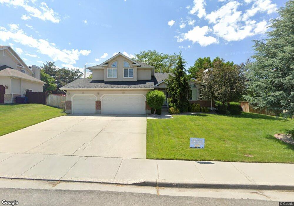 8064 S Proctor Farm Cir, Sandy, UT 84093 - photo 1