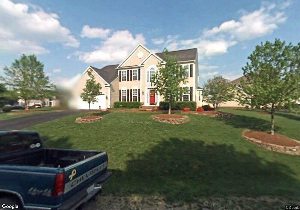 5601 Heritage Hills Cir, Fredericksburg, VA 22407 - photo 1