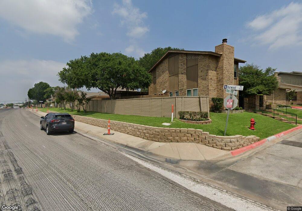 2900 Shady Knoll Ln, Bedford, TX 76021 - photo 1