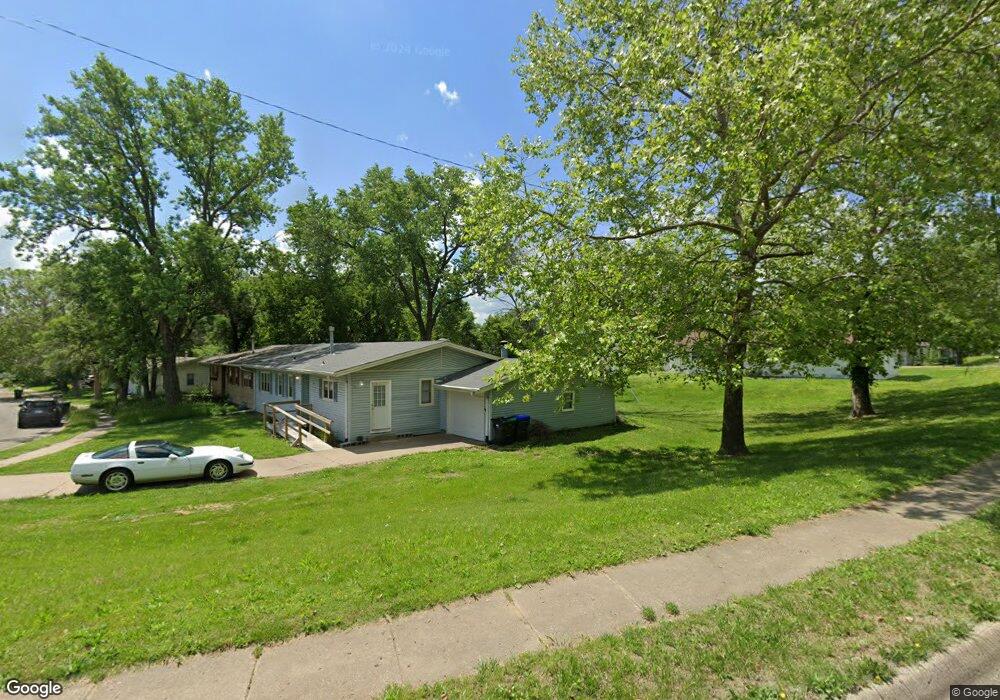 6701 SW Windwood Ln, Topeka, KS 66619 - photo 1