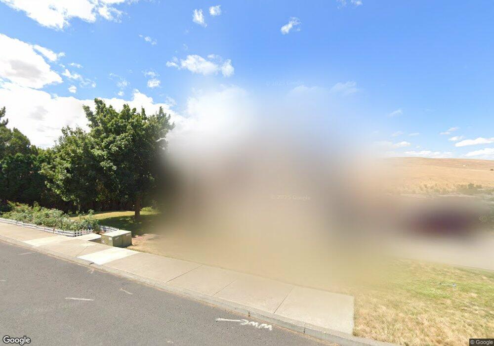 180 Rock St, Heppner, OR 97836 - photo 1