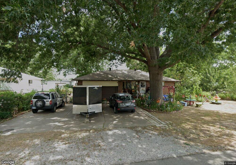 425 E Elm St, Skiatook, OK 74070 - photo 1