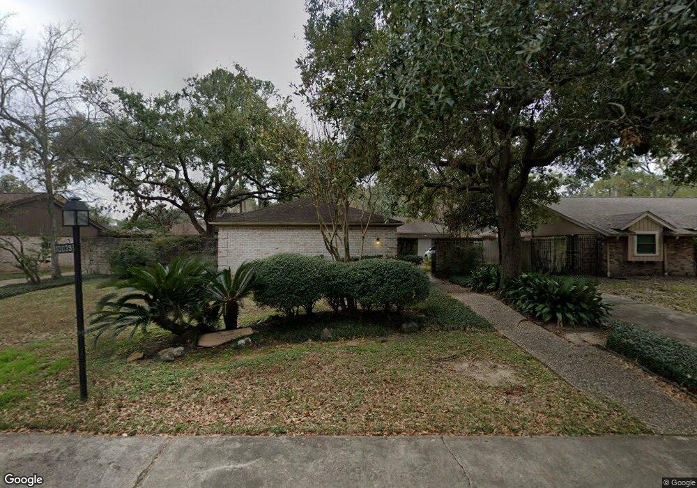 10039 Inwood Dr, Houston, TX 77042 - photo 1