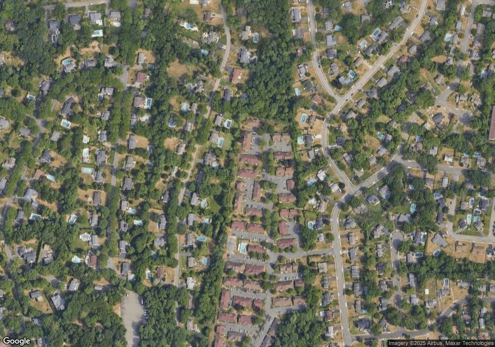 30-4 Tamaron Dr unit 4, Waldwick, NJ 07463 - photo 1