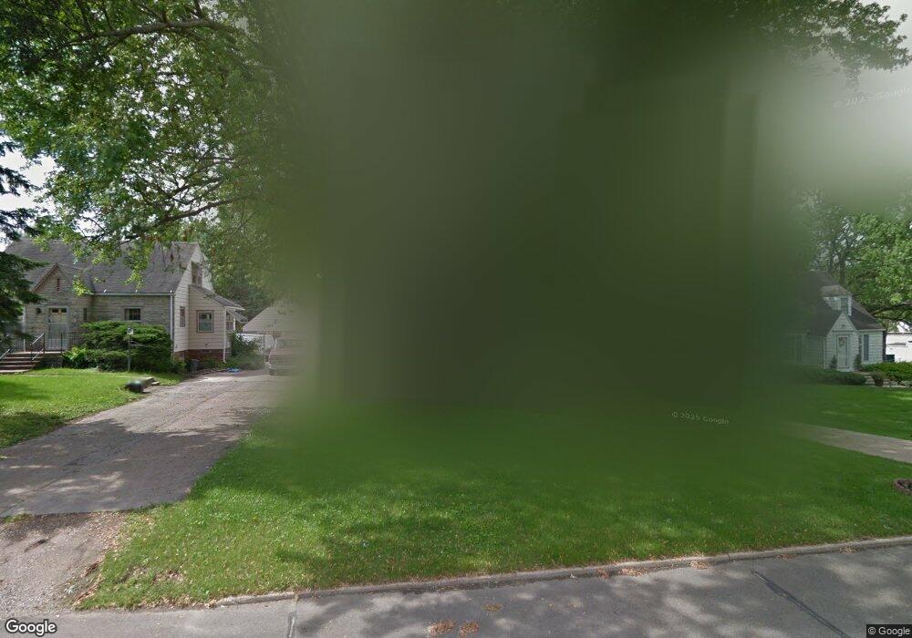 706 Maxwelton Dr, Des Moines, IA 50315 - photo 1