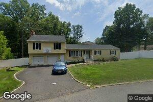 600 Woodland Ave, Northvale, NJ 07647