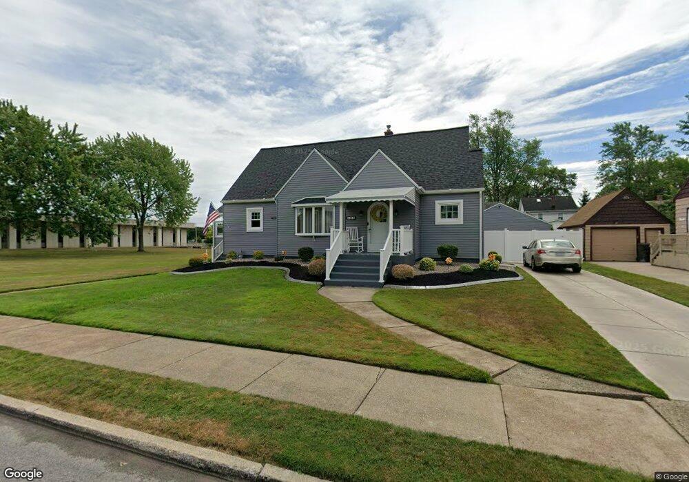 455 Evans St, North Tonawanda, NY 14120 - photo 1