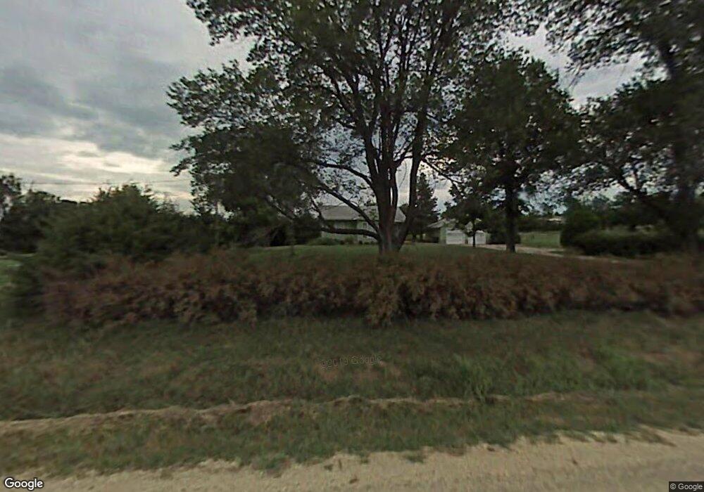 9228 SW 37th St, Topeka, KS 66614 - photo 1