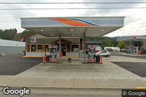801 N Division St, Pinehurst, ID 83850