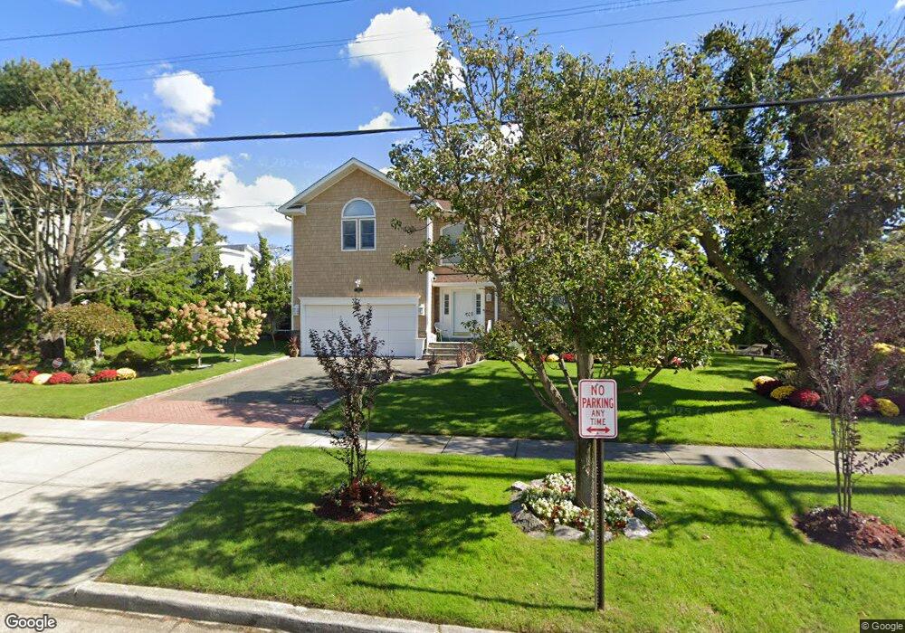 106 Montgomery Blvd, Atlantic Beach, NY 11509 - photo 1
