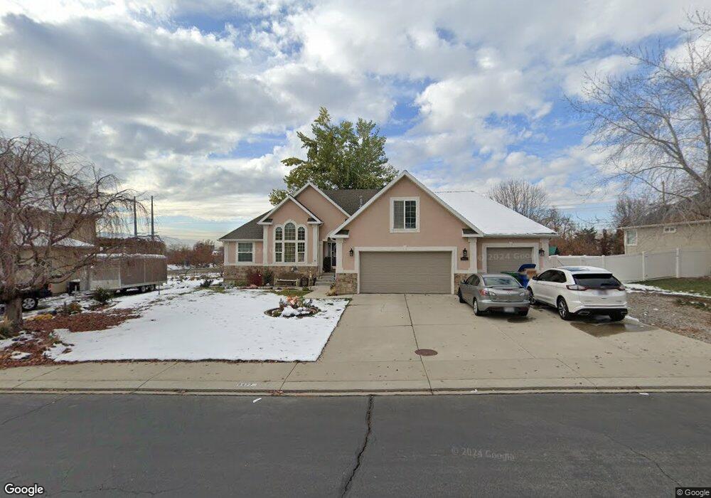 9477 N 3940 W, Cedar Hills, UT 84062 - photo 1