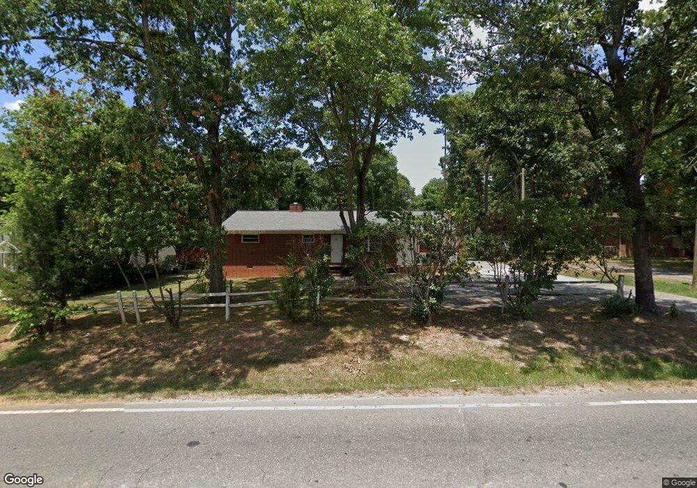 402 Pineview St, Asheboro, NC 27203 - photo 1