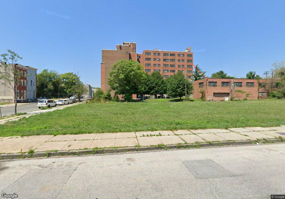 1004 N Stricker St, Baltimore, MD 21217 - photo 1