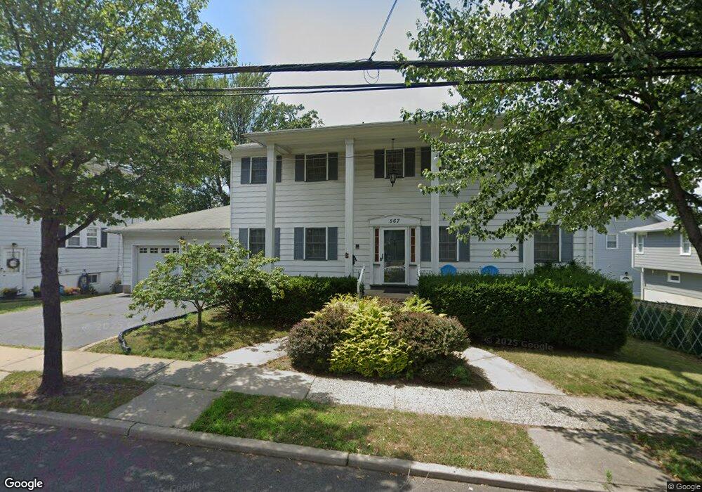 567 Chase Ave, Lyndhurst, NJ 07071 - photo 1