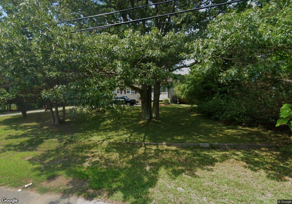 43 Country Rd, Medford, NY 11763 - photo 1