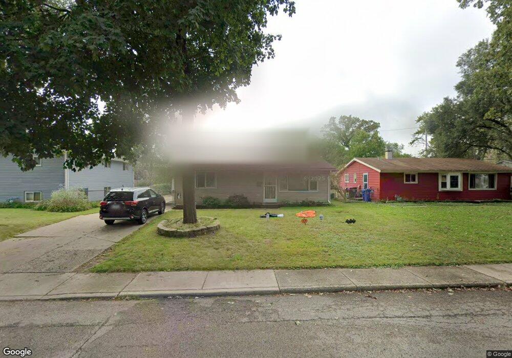 629 Santa fe Ave, Carpentersville, IL 60110 - photo 1