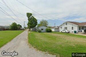 1809 Essex Ave, Mattoon, IL 61938