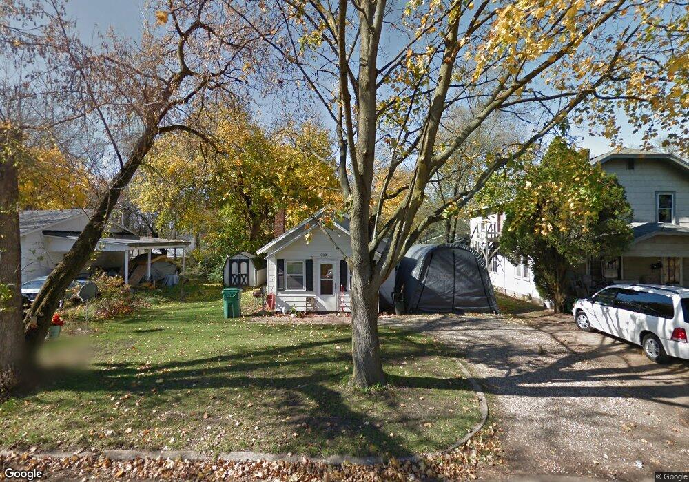 1020 N 8th St, Niles, MI 49120 - photo 1