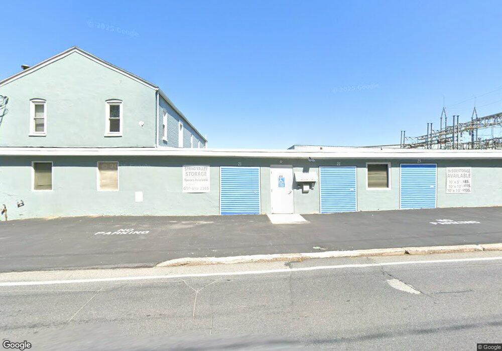 251 Spring Valley Rd, Reading, PA 19605 - photo 1