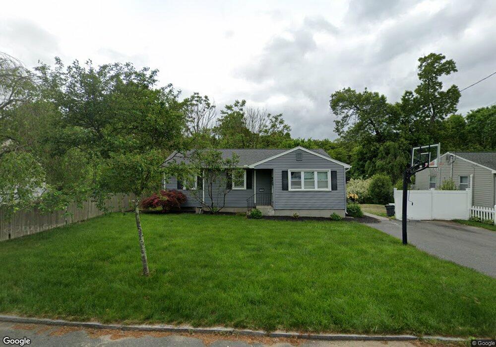 105 Agnes St, Springfield, MA 01118 - photo 1