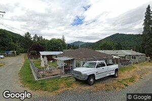 117 5th St, Glendale, OR 97442