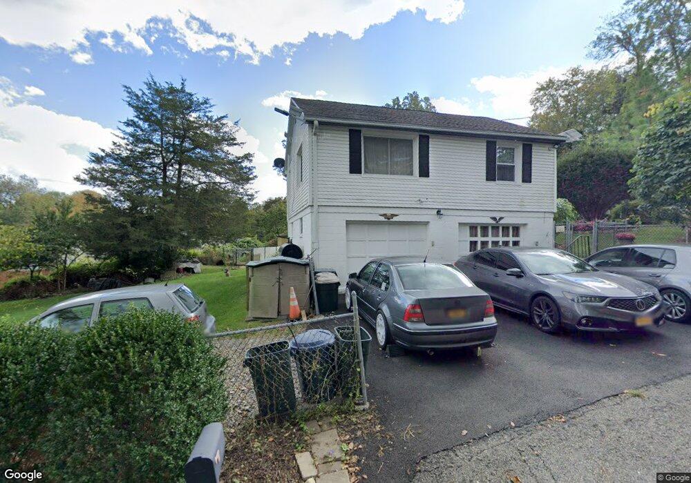 7 Sylvan Rd, Lake Peekskill, NY 10537 - photo 1