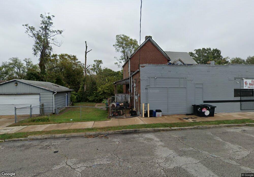 4003 Camellia Ave, Saint Louis, MO 63115 - photo 1