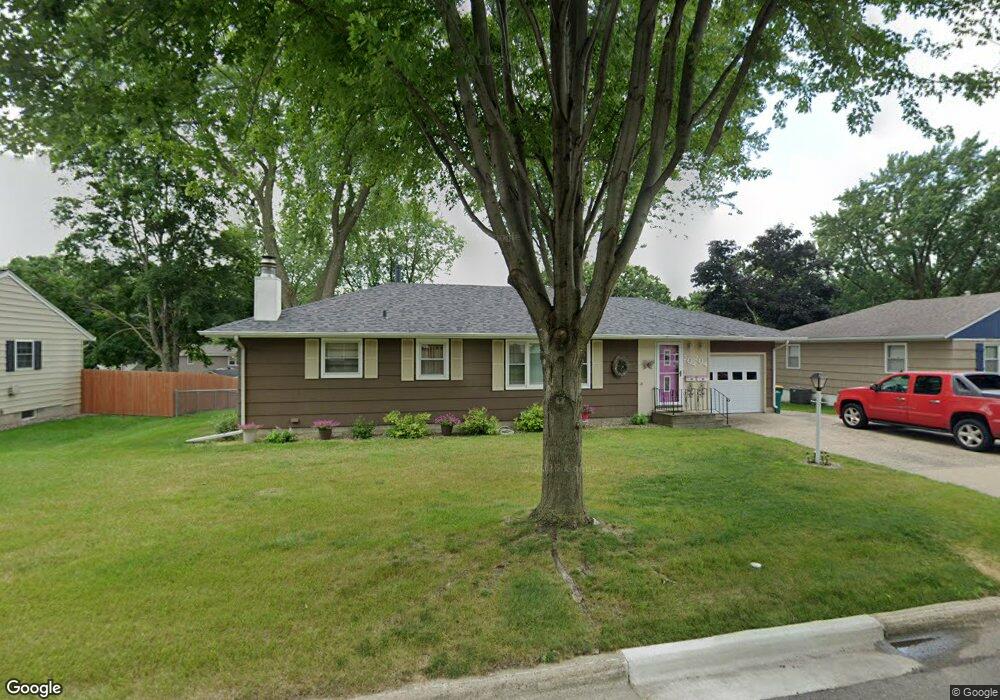 204 Fairview Dr, Albert Lea, MN 56007 - photo 1