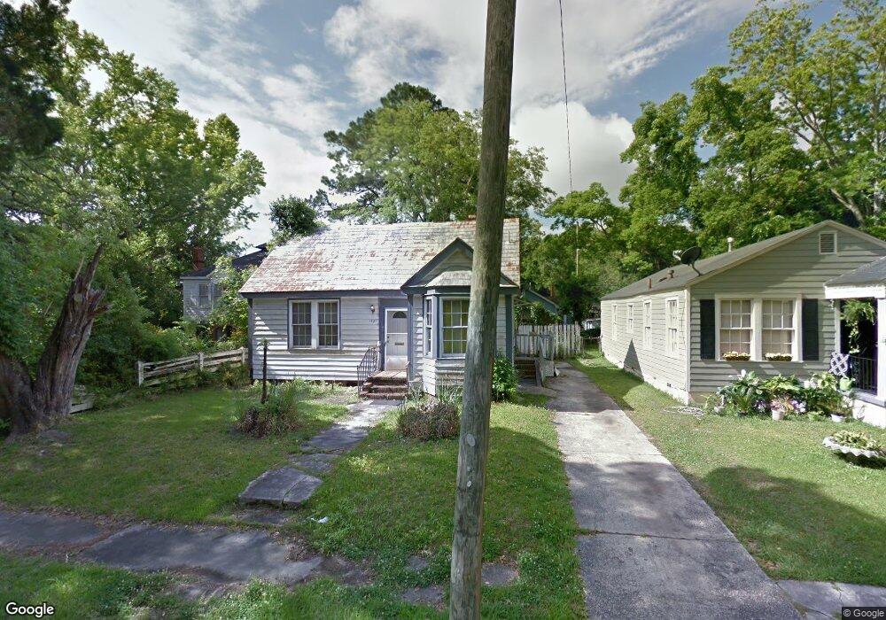 1323 E 41st St, Savannah, GA 31404 - photo 1