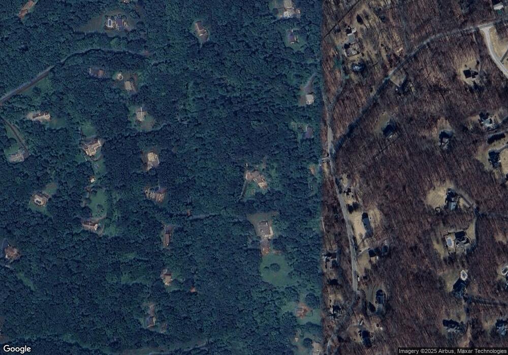 54 Bennetts Bridge Rd, Sandy Hook, CT 06482 - photo 1