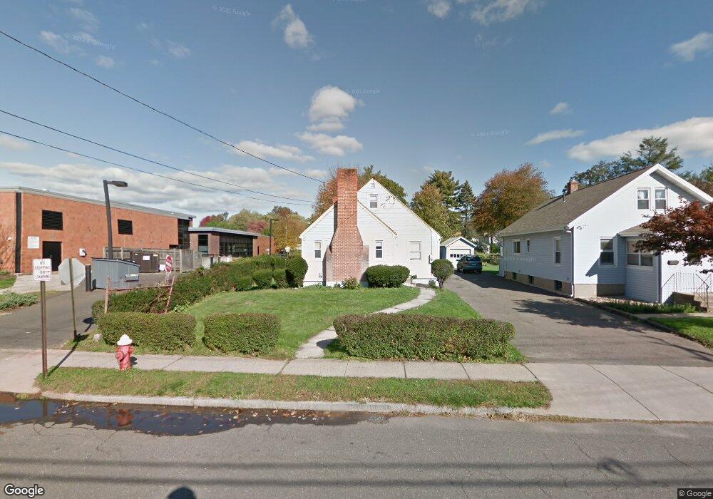 46 Saint James St, West Hartford, CT 06119 - photo 1