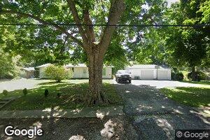 329 E Cortland St, Avon, IL 61415