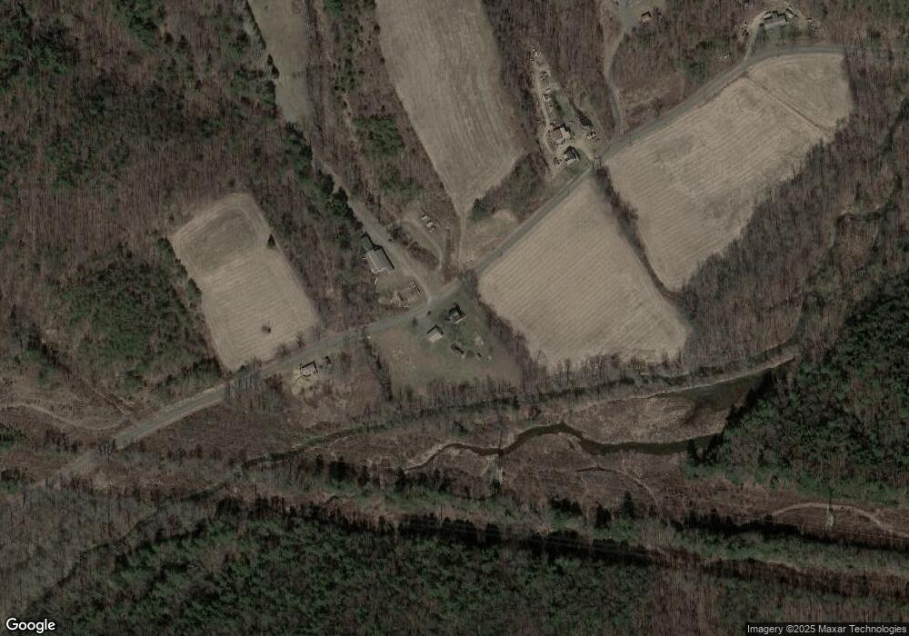 749 Royer Rd, New Bloomfield, PA 17068 - photo 1