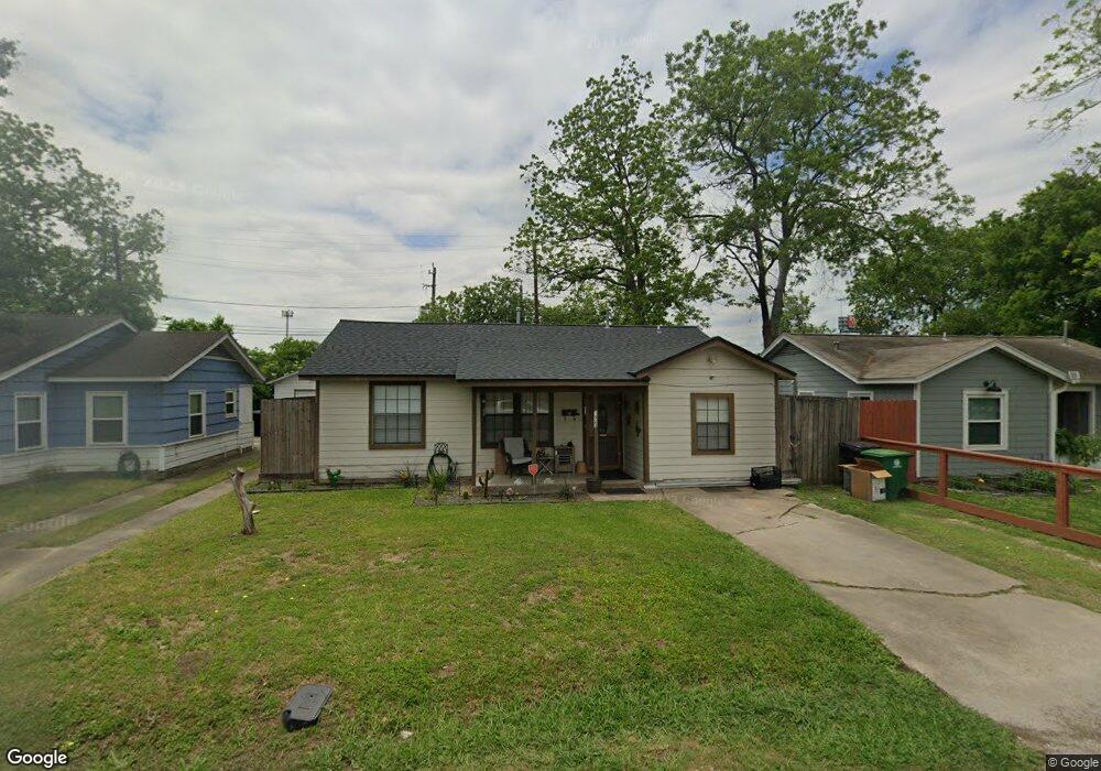1923 Tabor St, Houston, TX 77009 - photo 1