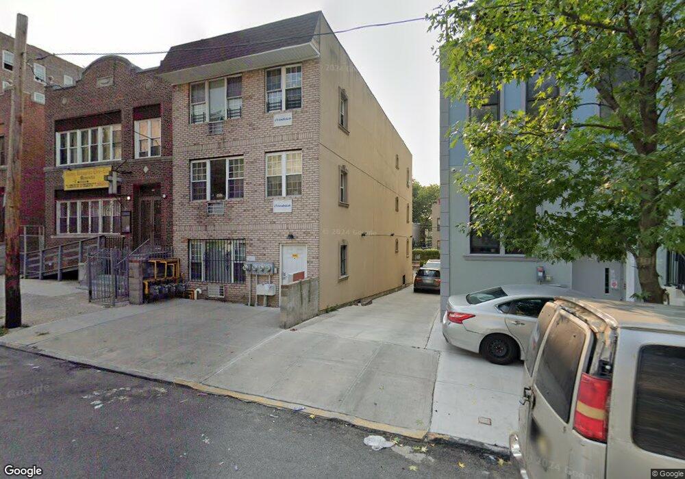 1120 Sherman Ave unit 3, Bronx, NY 10456 - photo 1