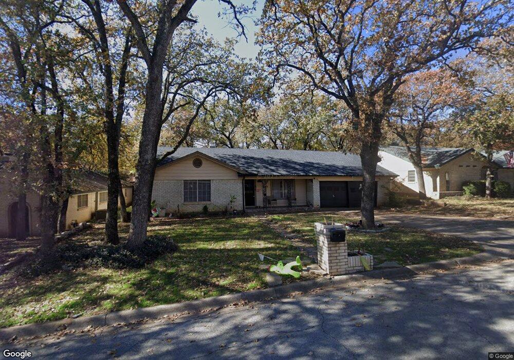 405 Twin Creek Dr, Hurst, TX 76053 - photo 1