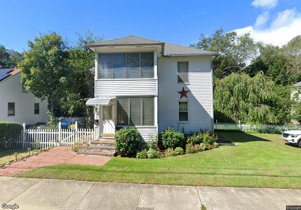 423 Charlton St, Southbridge, MA 01550 - photo 1