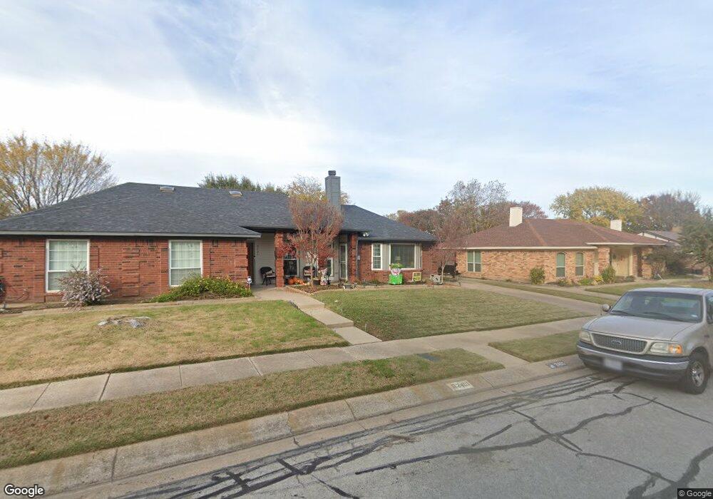 2405 Dalewood Ln, Bedford, TX 76022 - photo 1