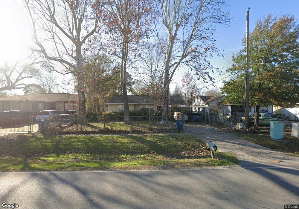 11209 Bentley St, Houston, TX 77093 - photo 1