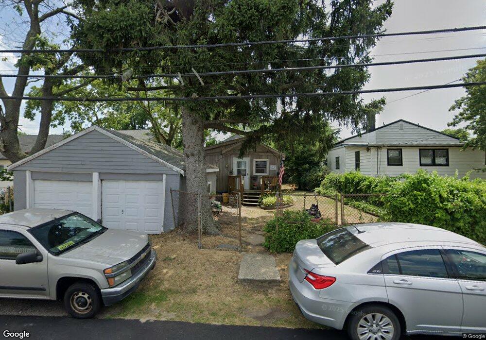 340 Shoreland Cir, South Amboy, NJ 08879 - photo 1