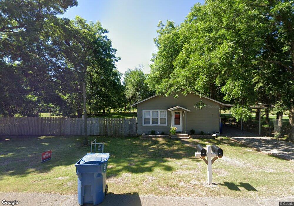 744 S East Ave, Cushing, OK 74023 - photo 1