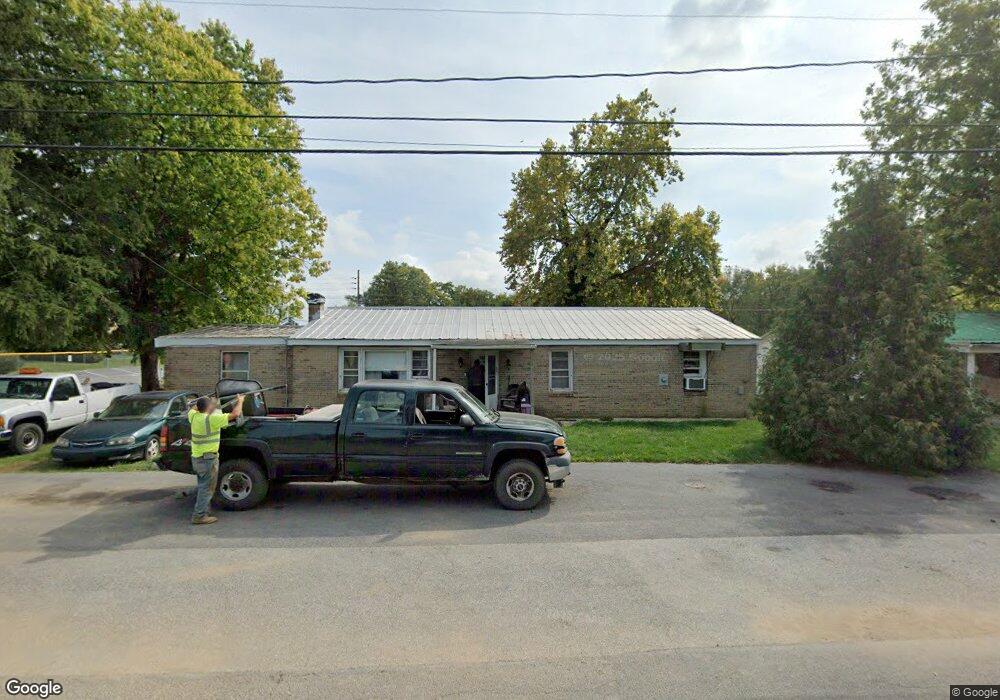 501 W 3rd Ave, Ranson, WV 25438 - photo 1