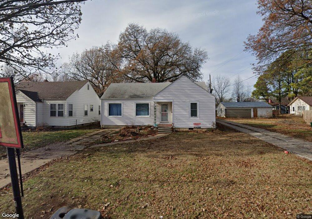 1015 S 15th St, Parsons, KS 67357 - photo 1