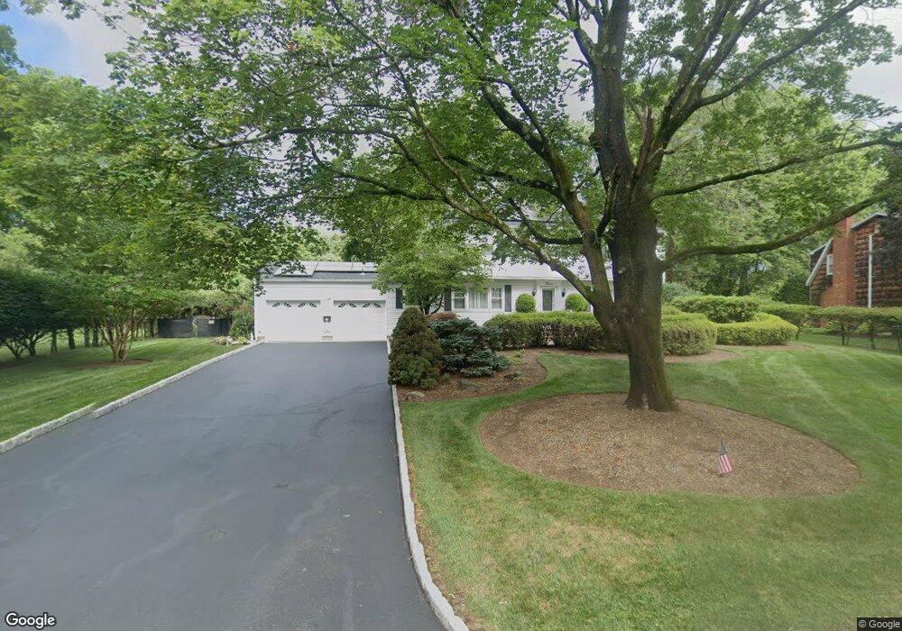 12 Carlton Ln, Harrington Park, NJ 07640 - photo 1