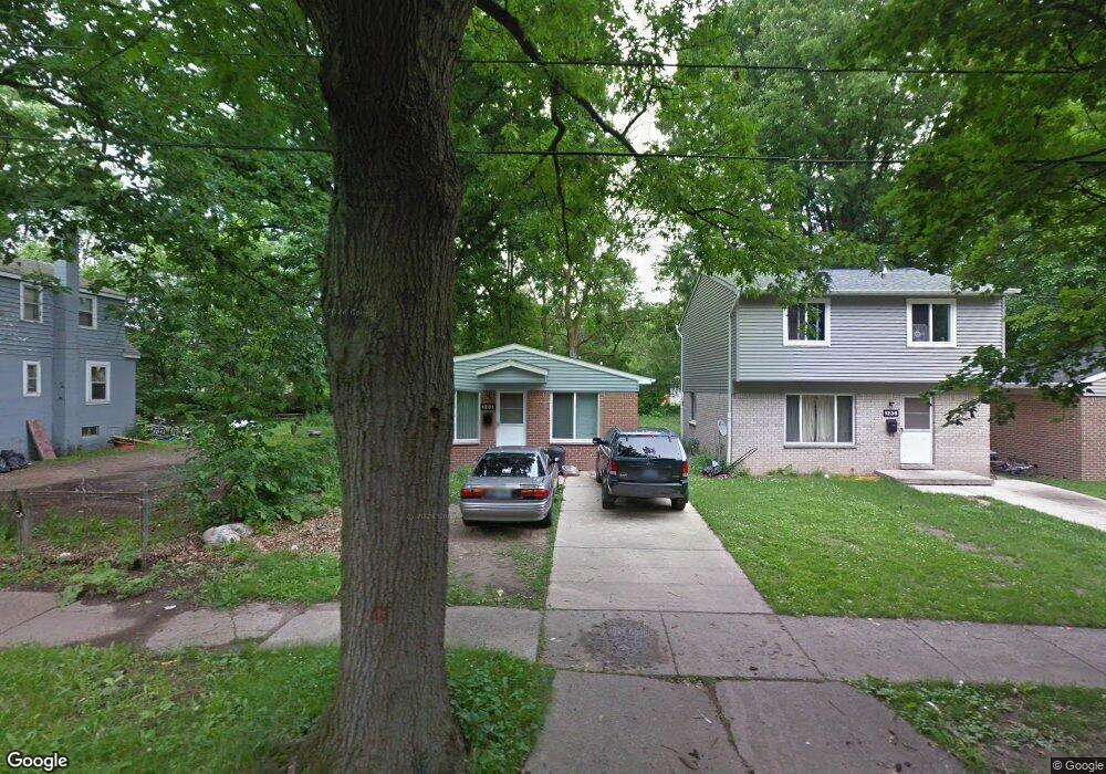 1231 Regent St, Lansing, MI 48912 - photo 1