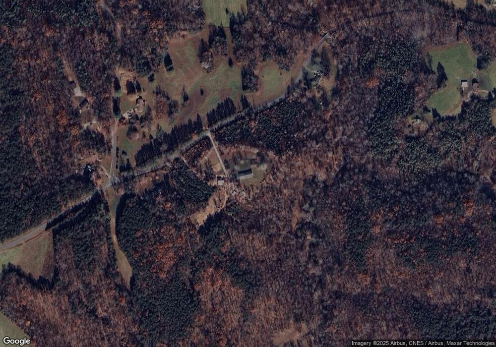 1805 N Maple Rd, Callands, VA 24530 - photo 1