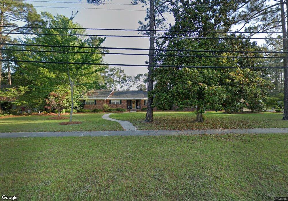 805 8th St W, Tifton, GA 31794 - photo 1