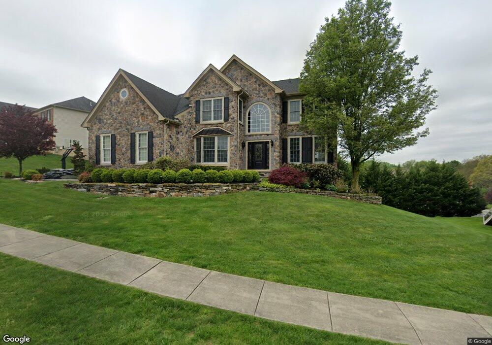 7 Garnier Way, Glen Mills, PA 19342 - photo 1