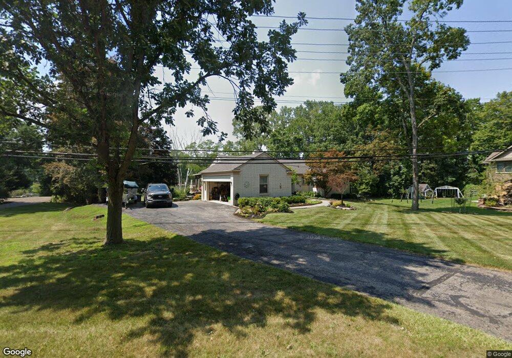 23326 Lowrie Dr unit Bldg-Unit, Grosse Ile, MI 48138 - photo 1