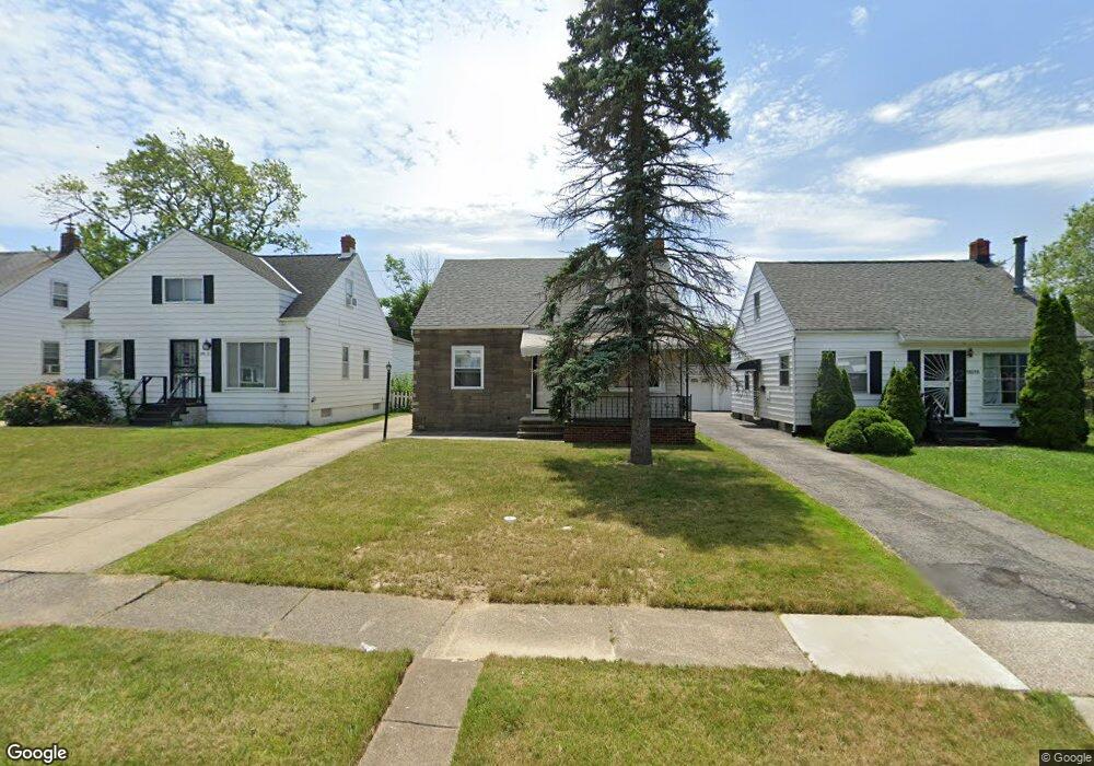 19018 Fairway Ave, Maple Heights, OH 44137 - photo 1